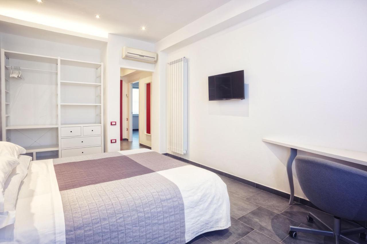 Excelsior Apartment *